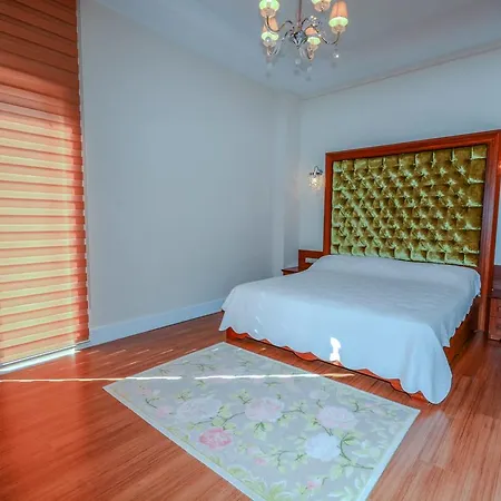 Carat Park B/6 *